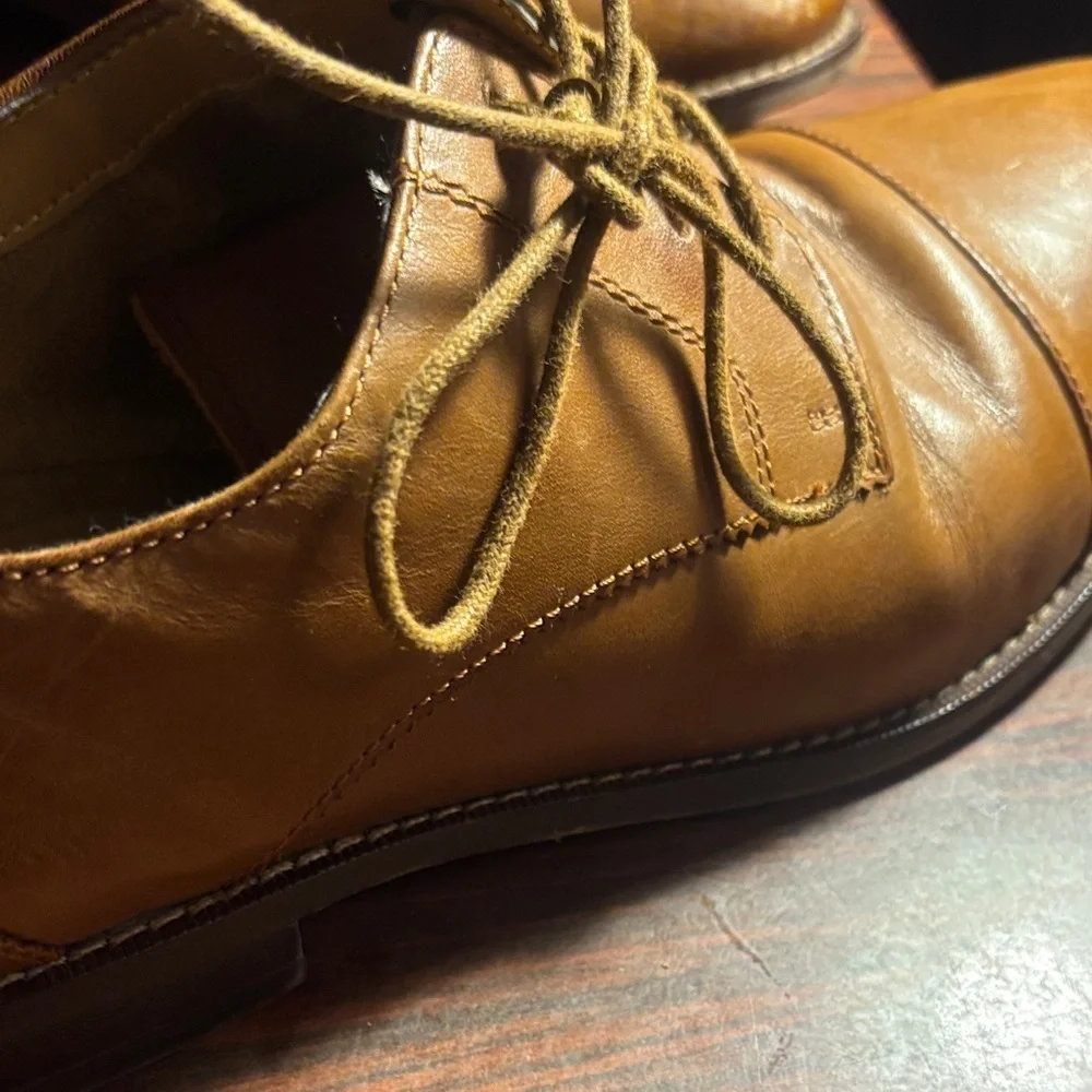 Florsheim Tan Leather Oxfords